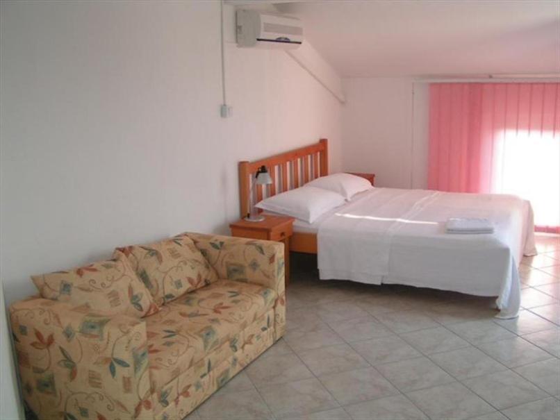 Apartments Gabrijela Biograd Na Moru Bagian luar foto