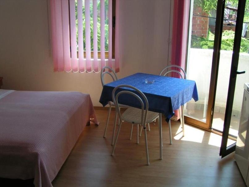 Apartments Gabrijela Biograd Na Moru Bagian luar foto